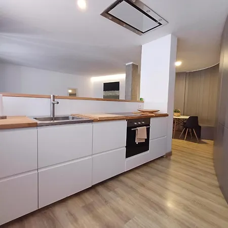 Apartamento Mayfa - Alójate En Pleno Centro De