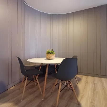 Mayfa - Alojate En Pleno Centro De Apartament Ourense