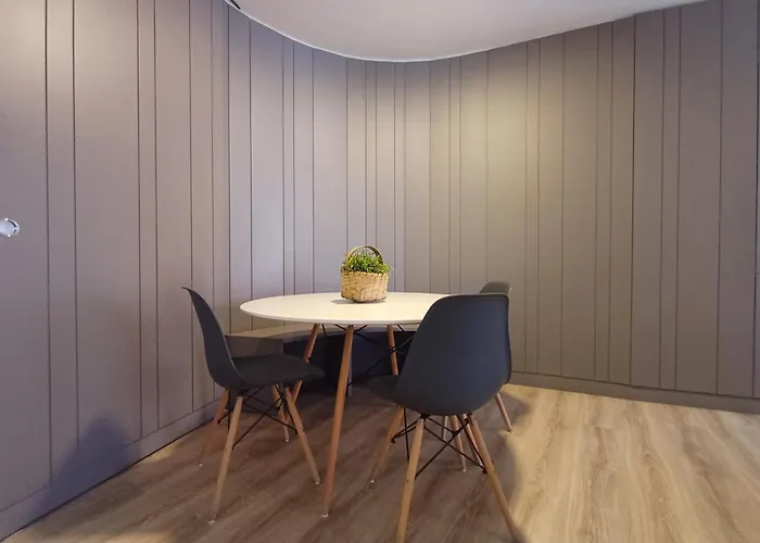 Mayfa - Alojate En Pleno Centro De Daire Ourense